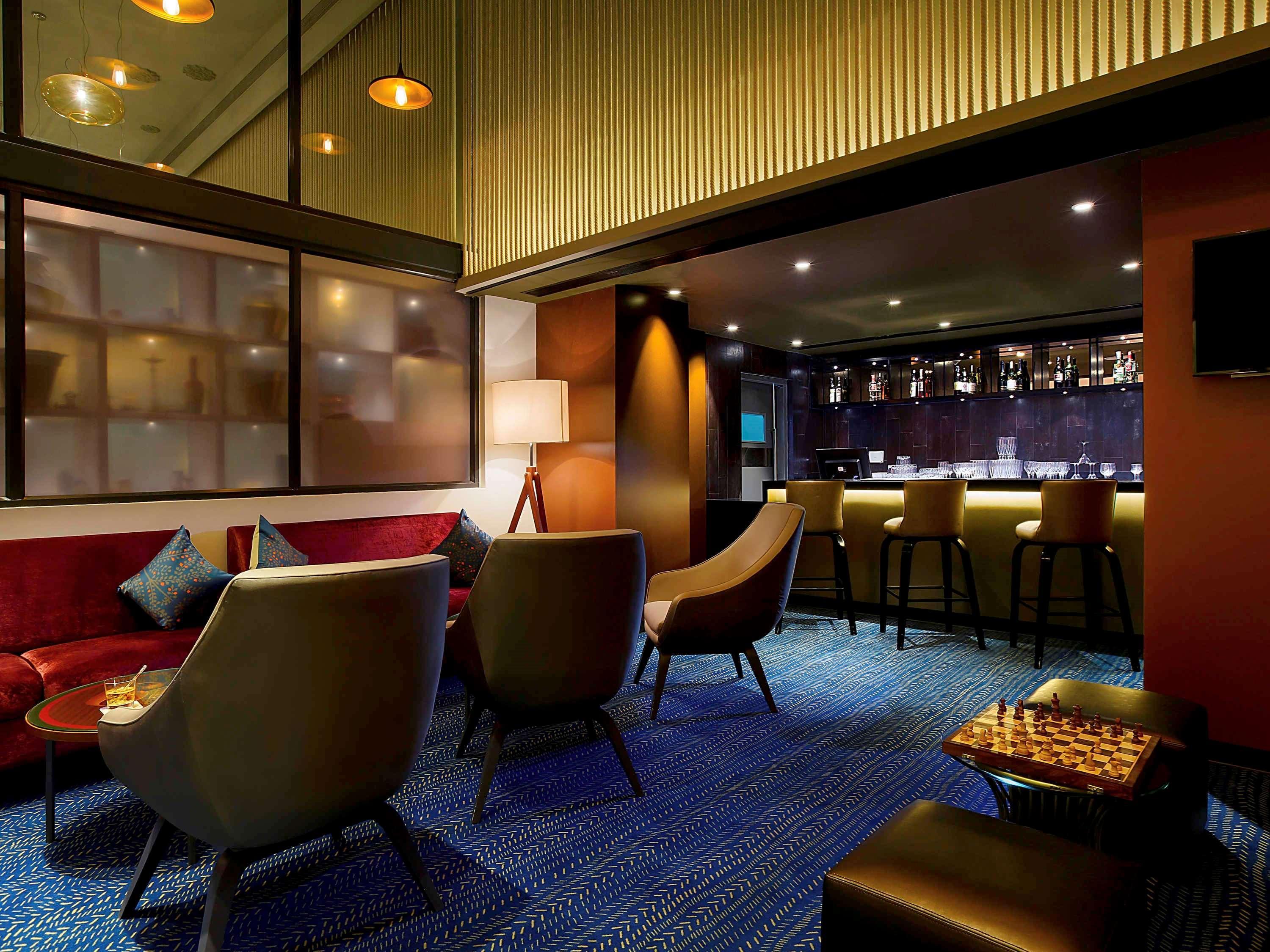 Grand Mercure Mysore - An Accor Brand Eksteriør bilde The lounge at the airport