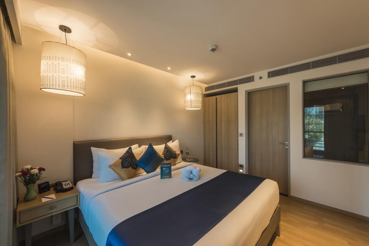Grand Mercure Mysore - An Accor Brand Eksteriør bilde A bedroom at the hotel